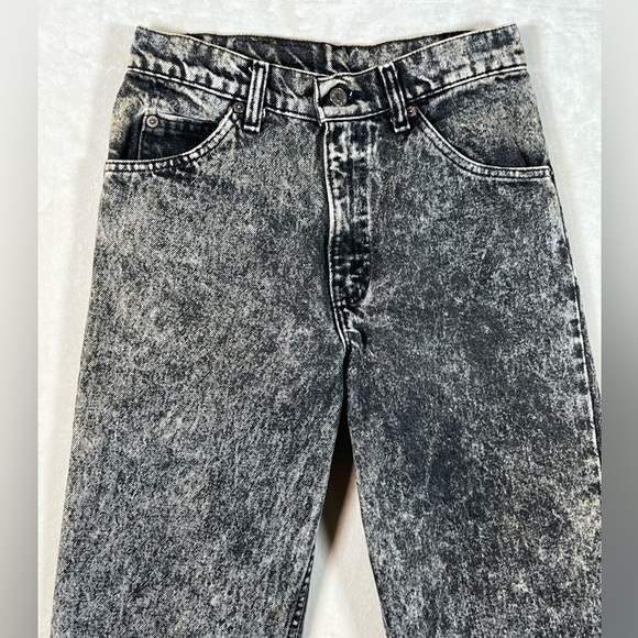 LEVI’S Made in USA 28W 32L Black Acid Wash 501 Women’s Trendy Denim Jeans - Picture 4 of 9